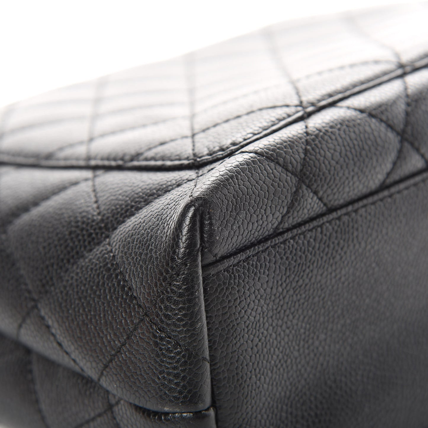 Caviar Quilted Jumbo Kelly Flap Black