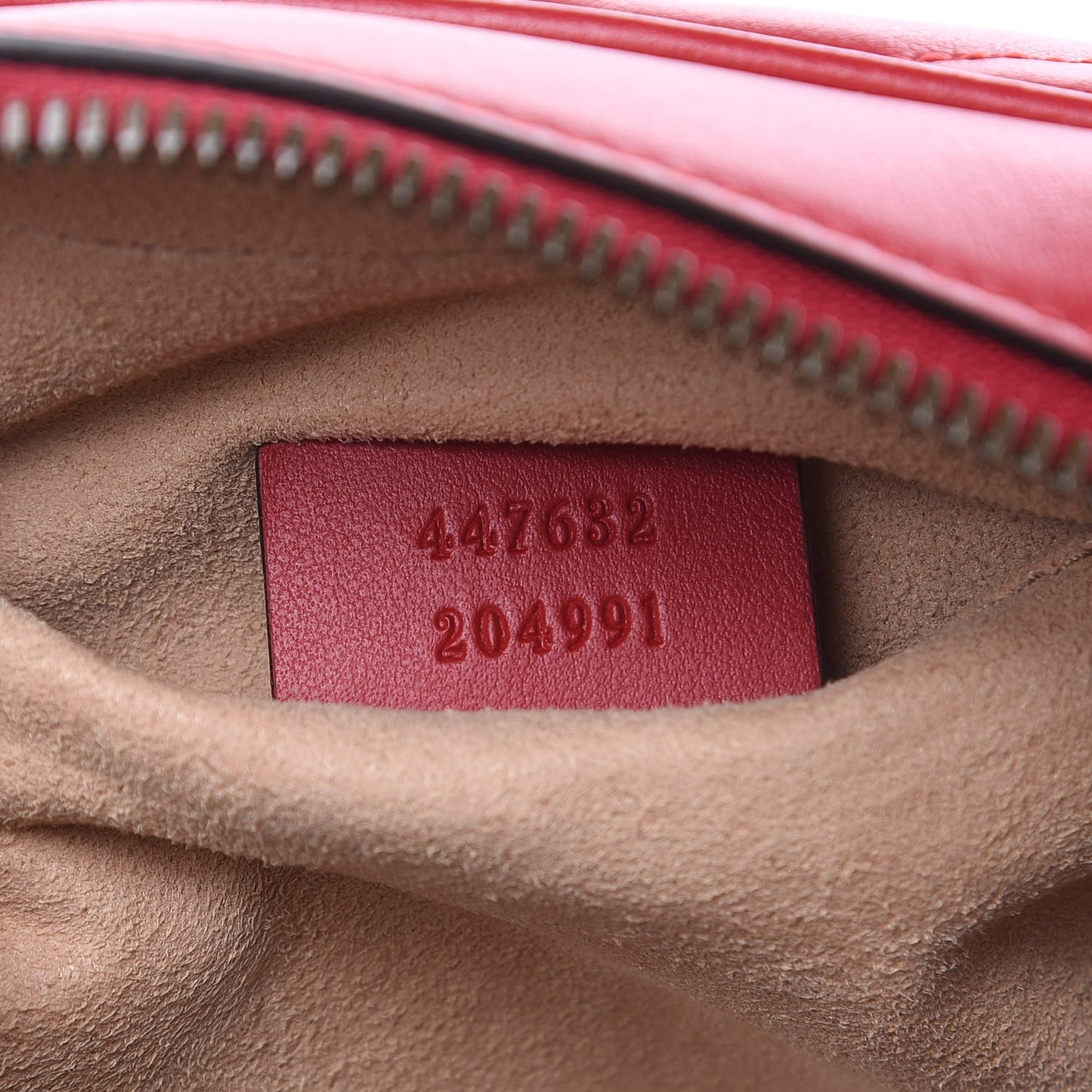 Calfskin Matelasse Small GG Marmont Chain Shoulder Bag Hibiscus Red