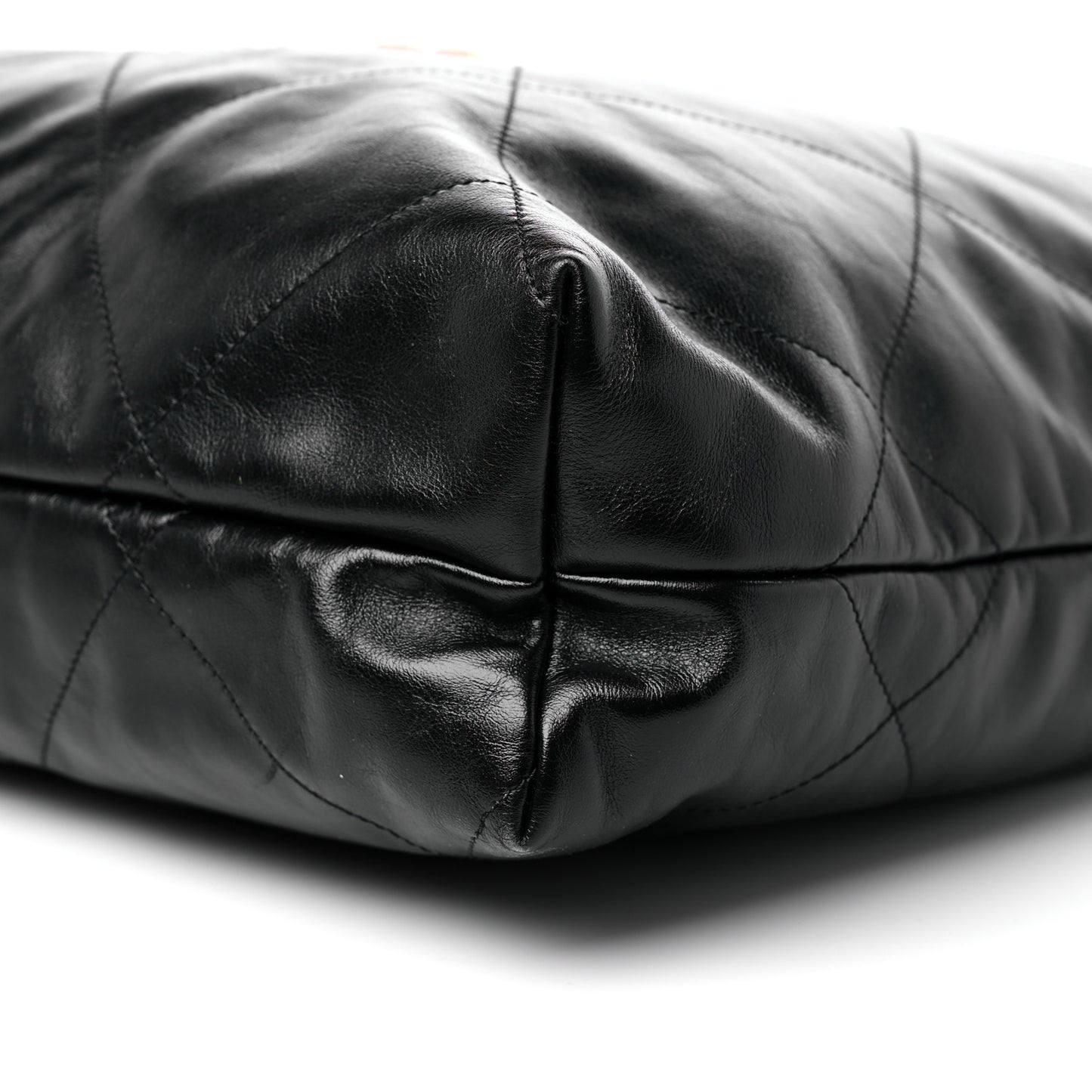 Shiny Calfskin Quilted Large Chanel 22 Black