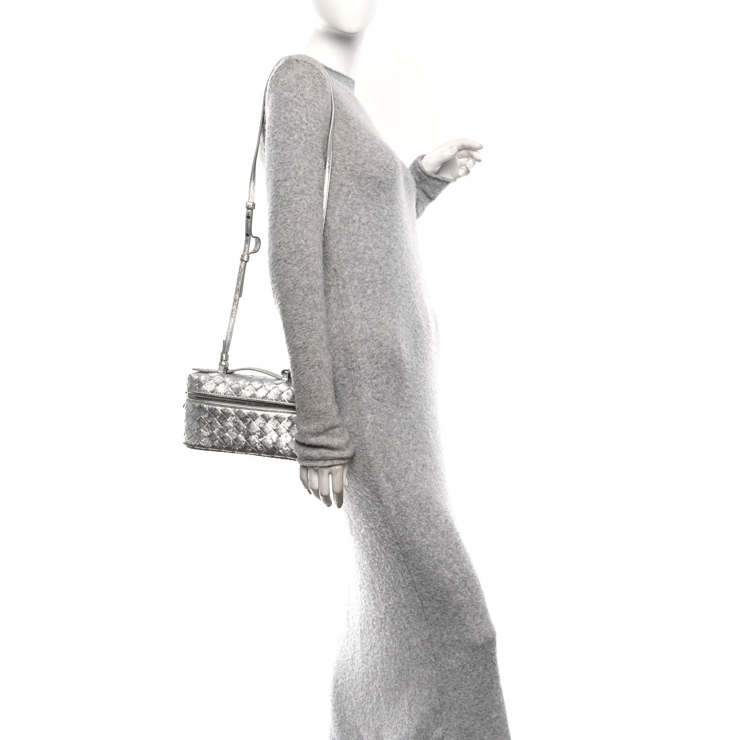 Bottega Veneta Laminated Nappa Intrecciato Bang Bang Vanity Case Silver 2 of 10
