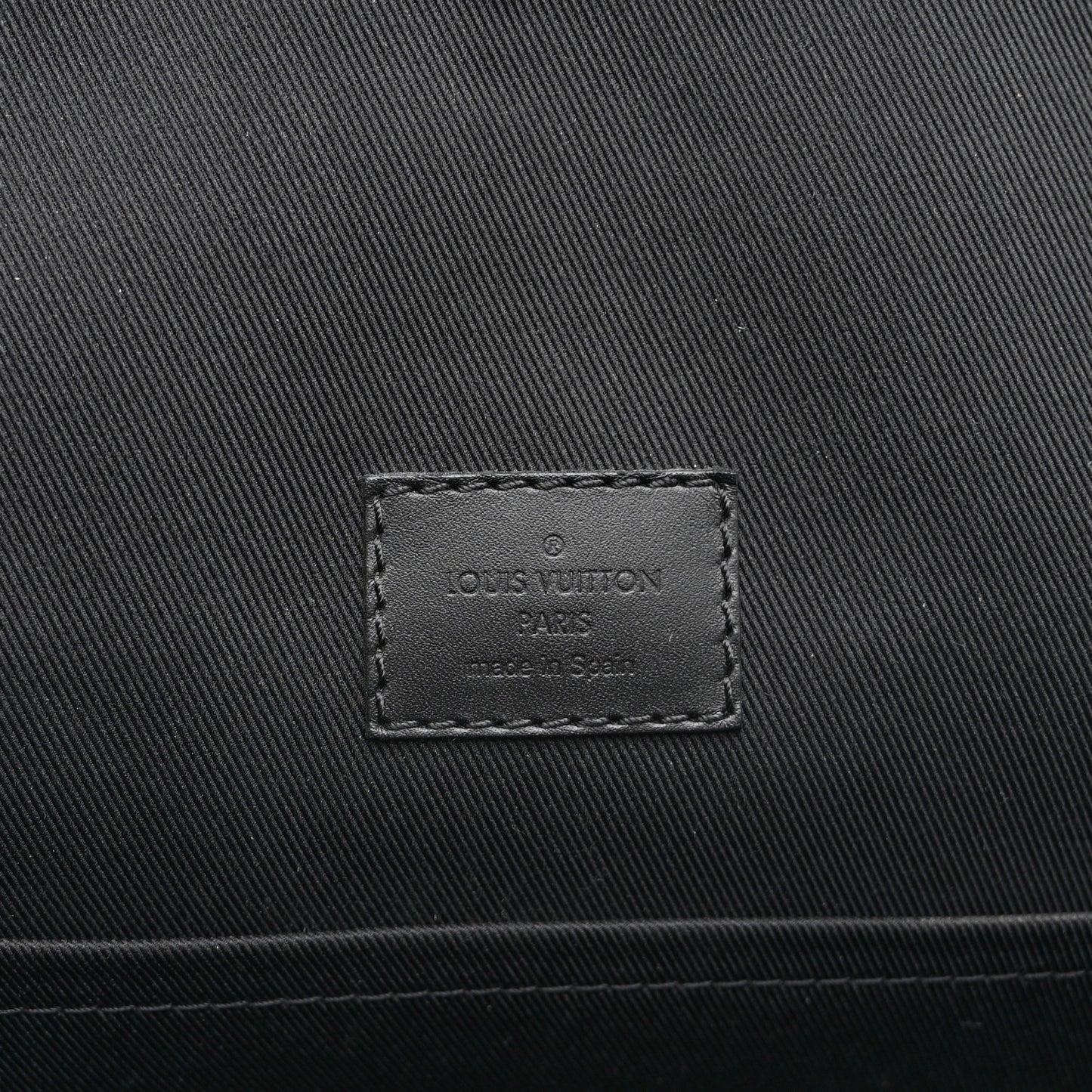 Monogram Macassar Archy Messenger MM