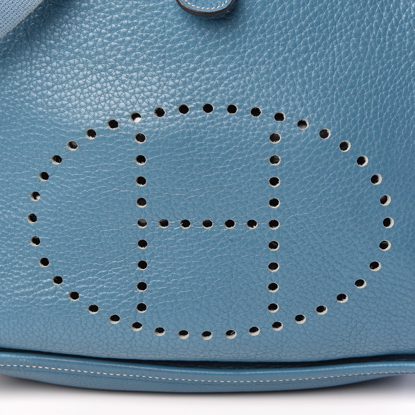 Taurillon Clemence Evelyne II PM Blue Jean