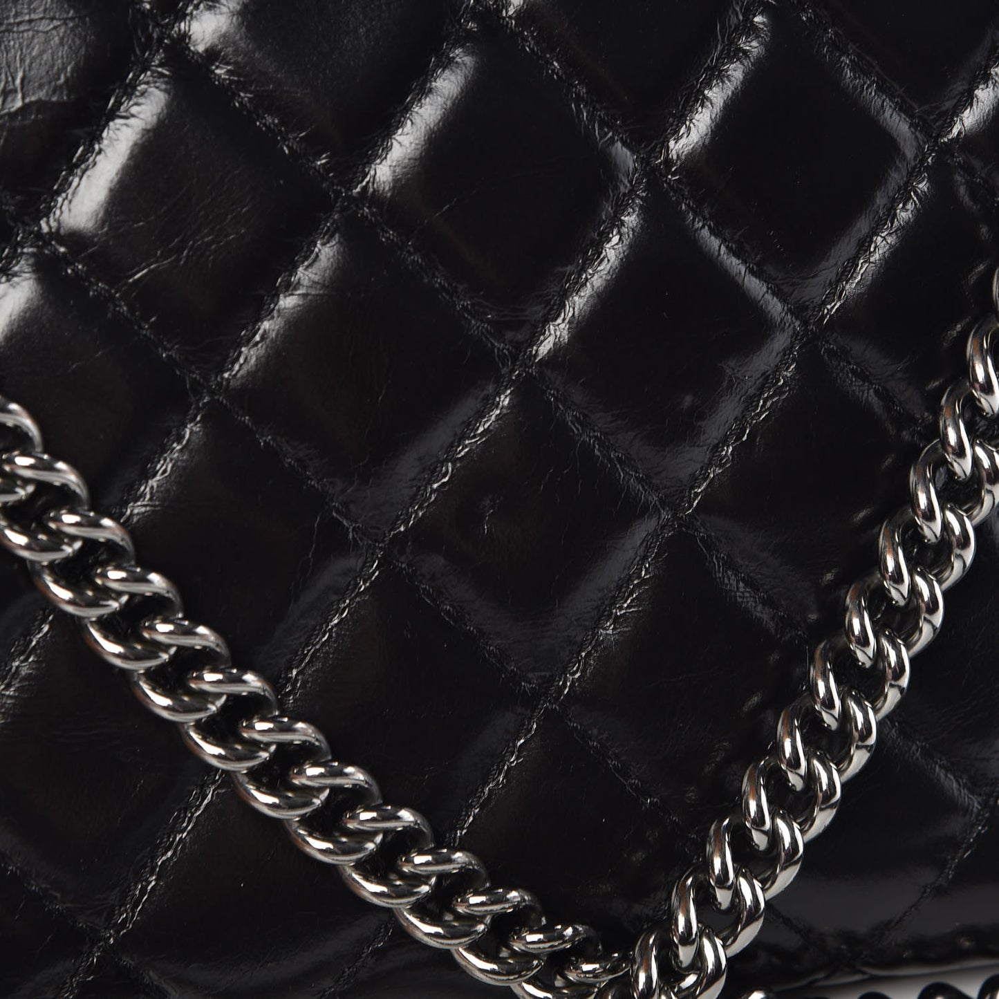 Glazed Calfskin Quilted Medium Lady Pearly Flap Black