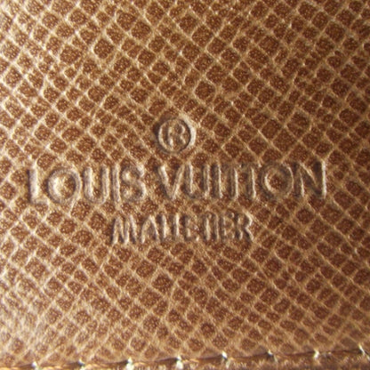 Louis Vuitton Monogram Passport Cover 4 of 5