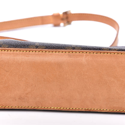 Louis Vuitton Monogram Trotteur 12 of 12