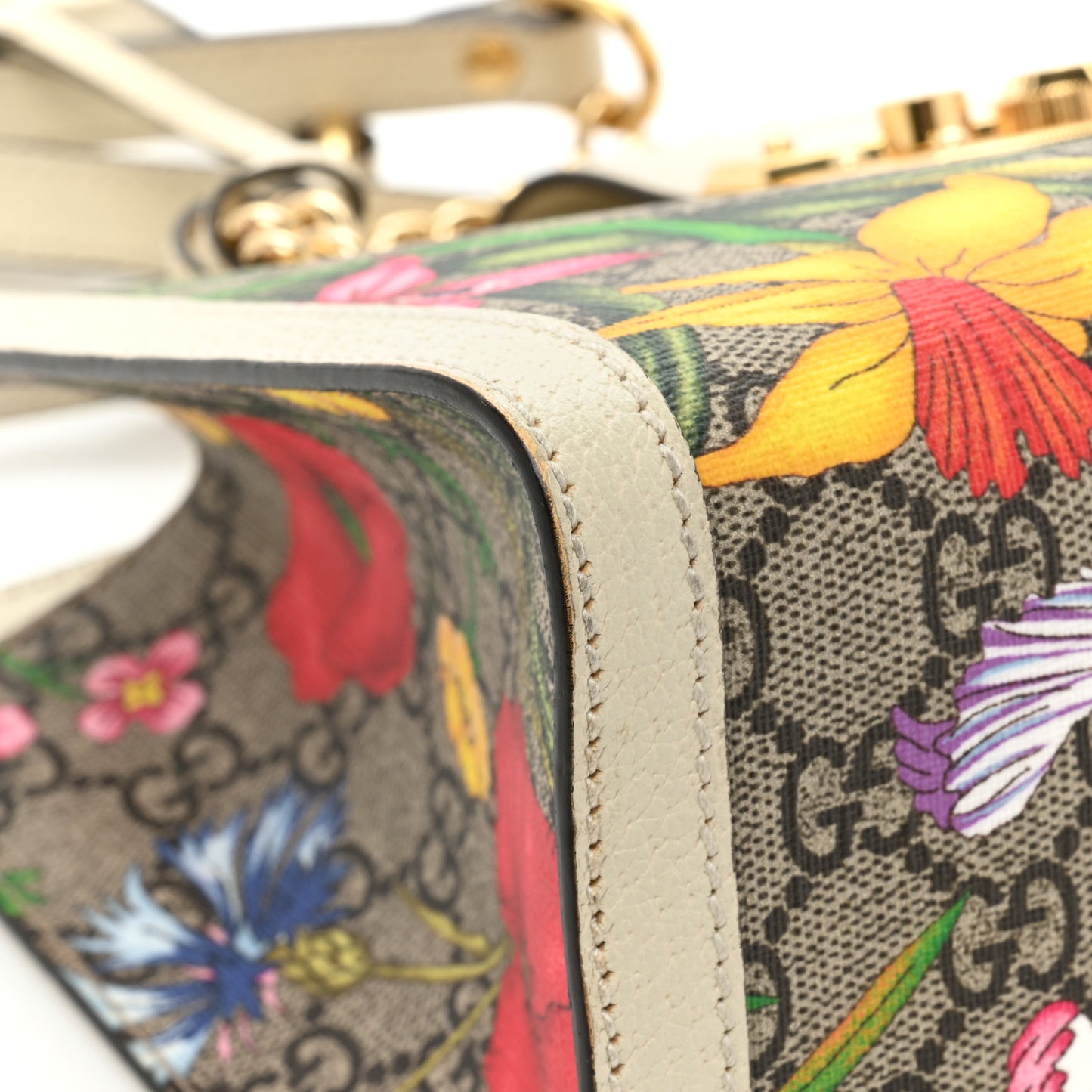 GG Supreme Monogram Flora Textured Calfskin Small Padlock Tote Beige Ebony Multicolor Mystic White