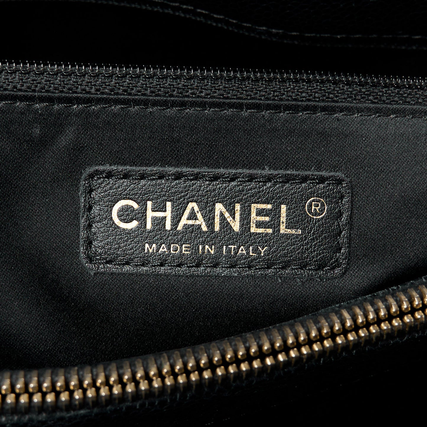 Caviar Quilted Grand Shopping Tote GST Black