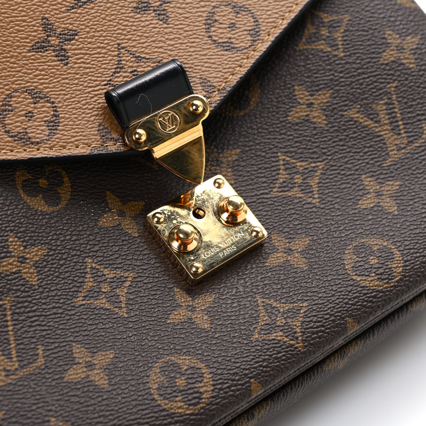 Reverse Monogram Pochette Metis
