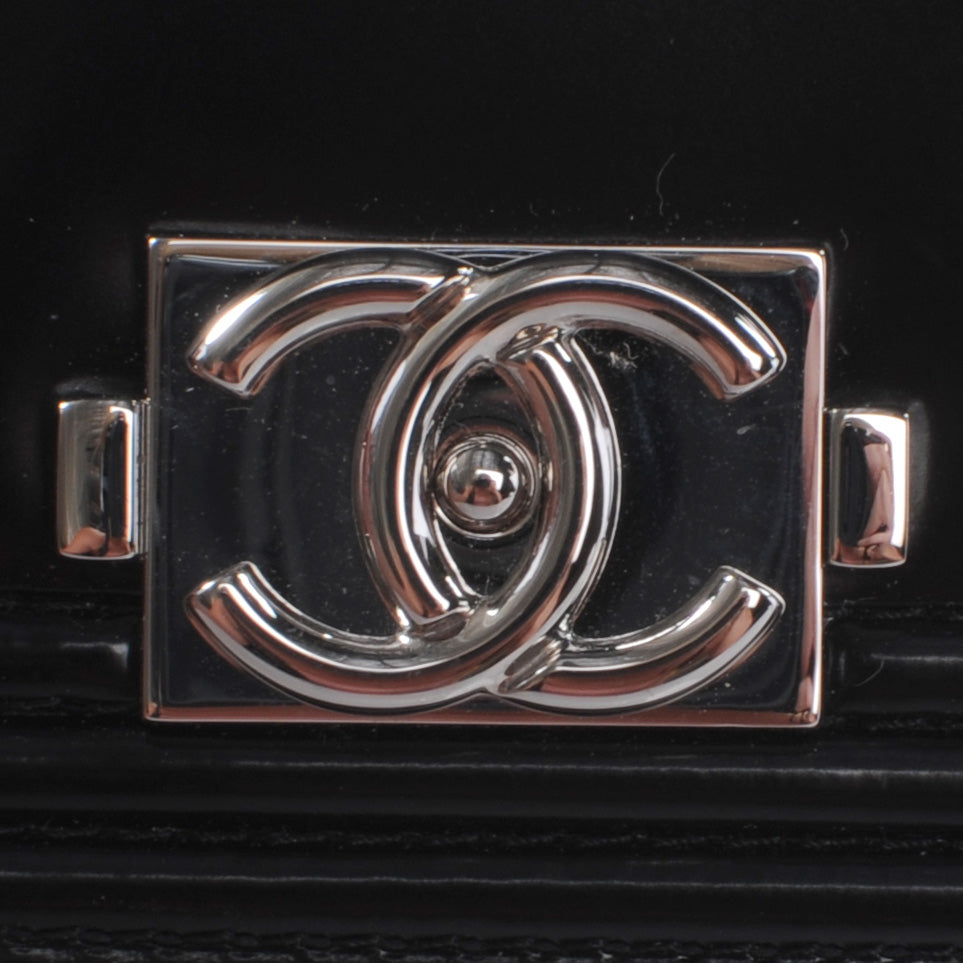 Glazed Calfskin Boy Wallet On Chain WOC Black