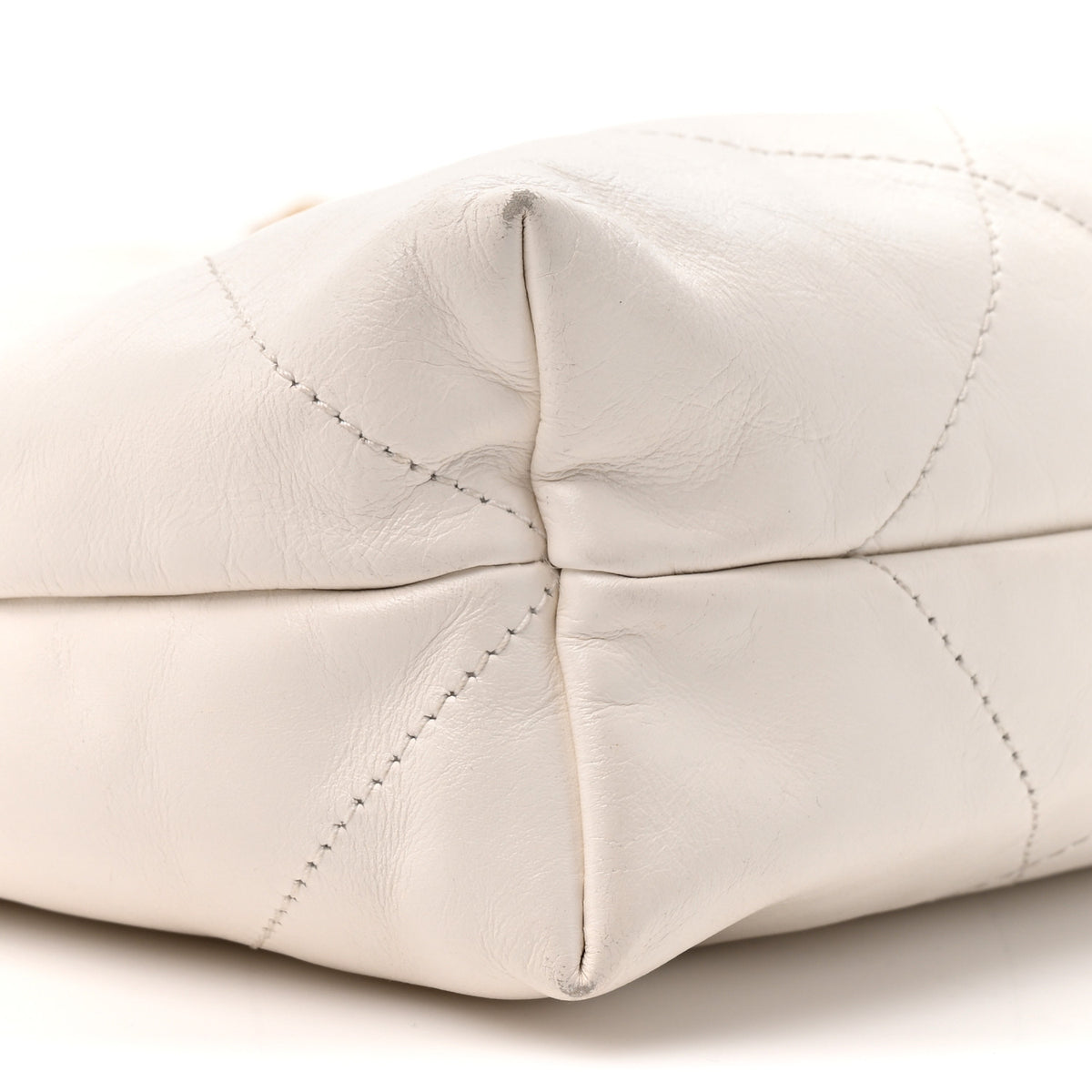 Shiny Calfskin Quilted Small Chanel 22 White