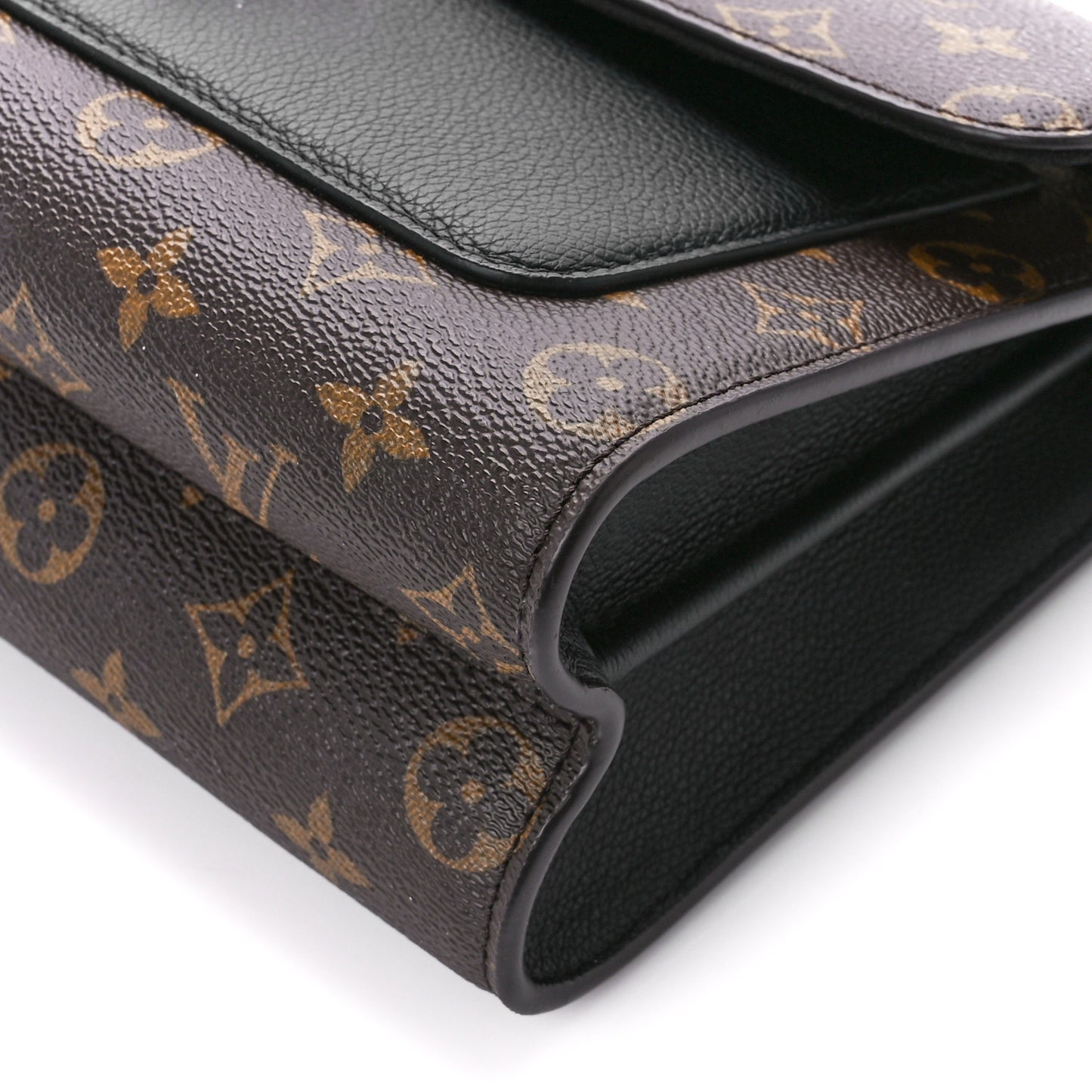 Monogram Victoire Black