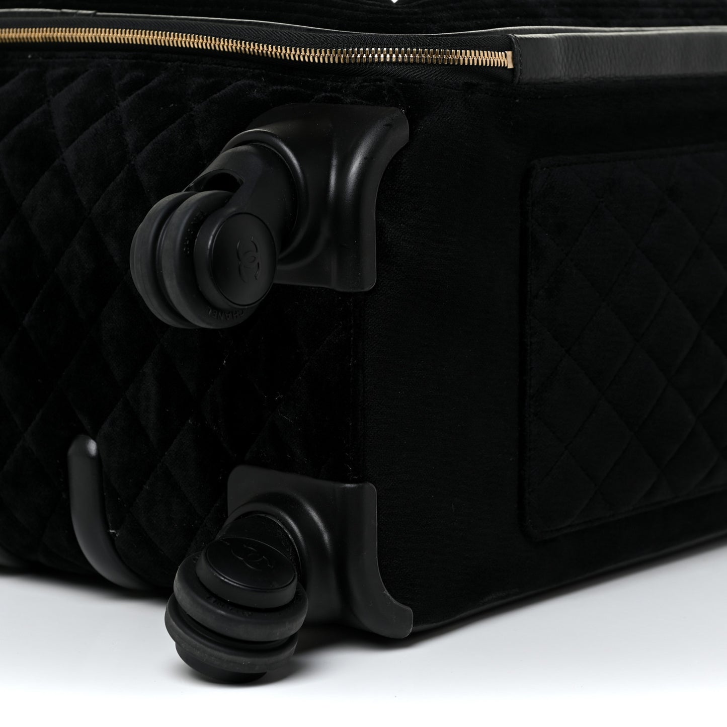 Suede Quilted Coco Case Trolley Black
