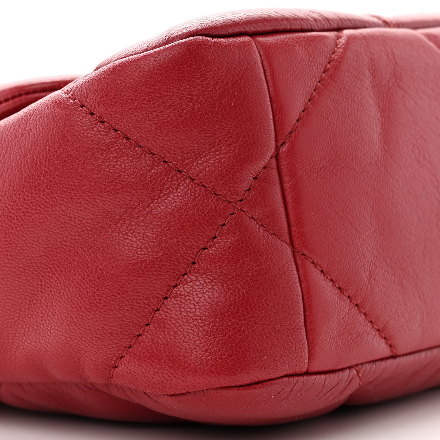 Goatskin Quilted Medium Chanel 19 Flap Red