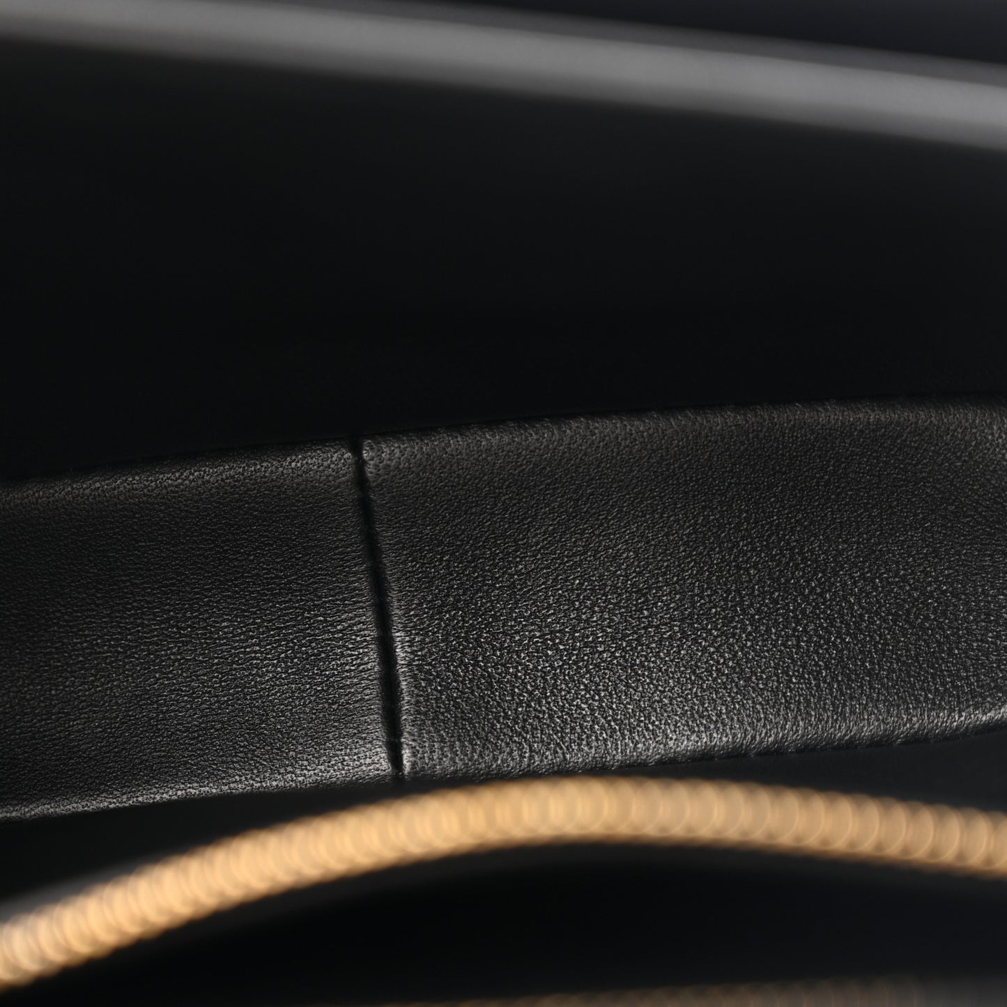 Shiny Calfskin Teen Triomphe Black