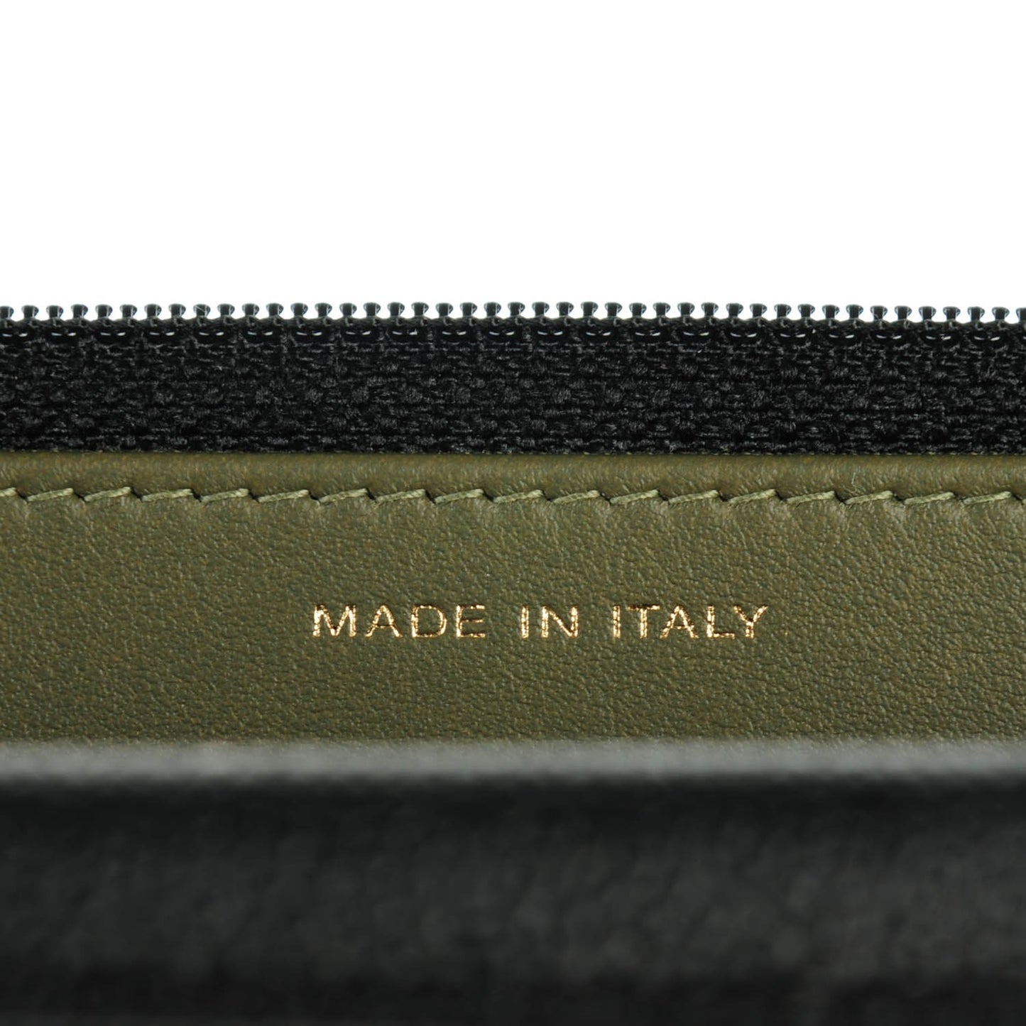 Caviar Quilted Boy Wallet On Chain WOC Black