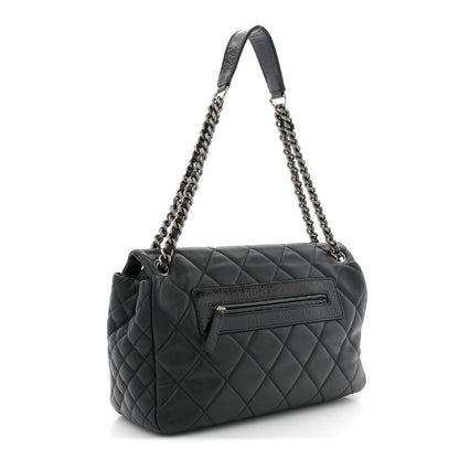 Chanel Caviar Quilted Coco Casual Flap Black 3 of 12