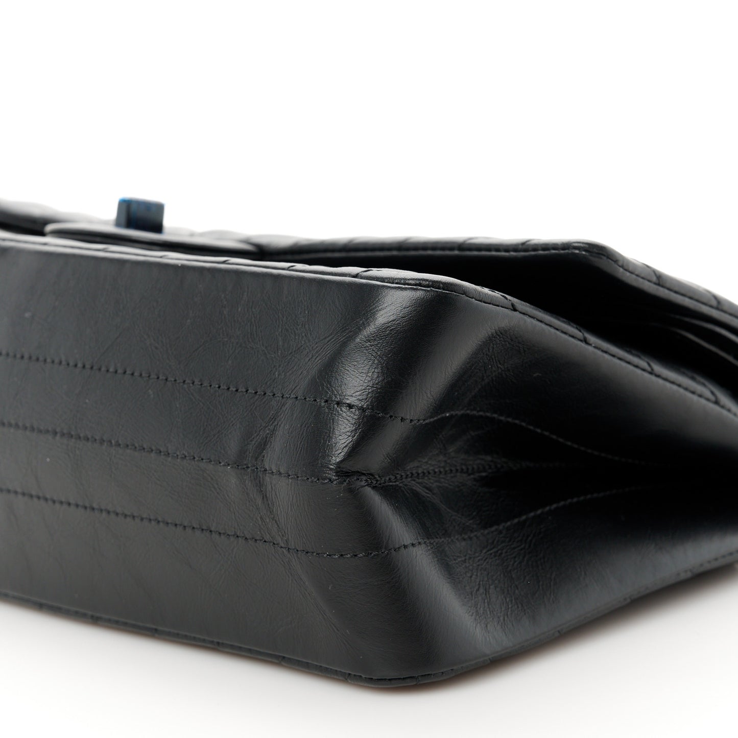Aged Calfskin Chevron Quilted 2.55 Reissue 226 So Black