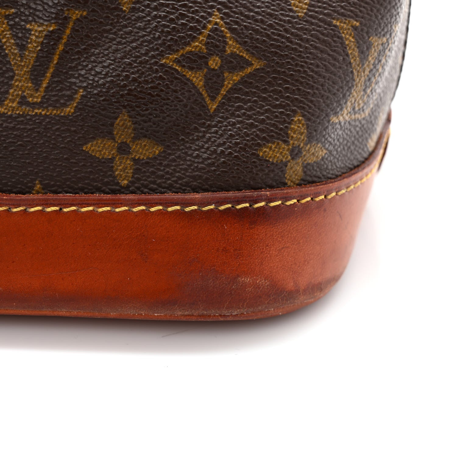 Louis Vuitton Monogram Alma MM 12 of 13