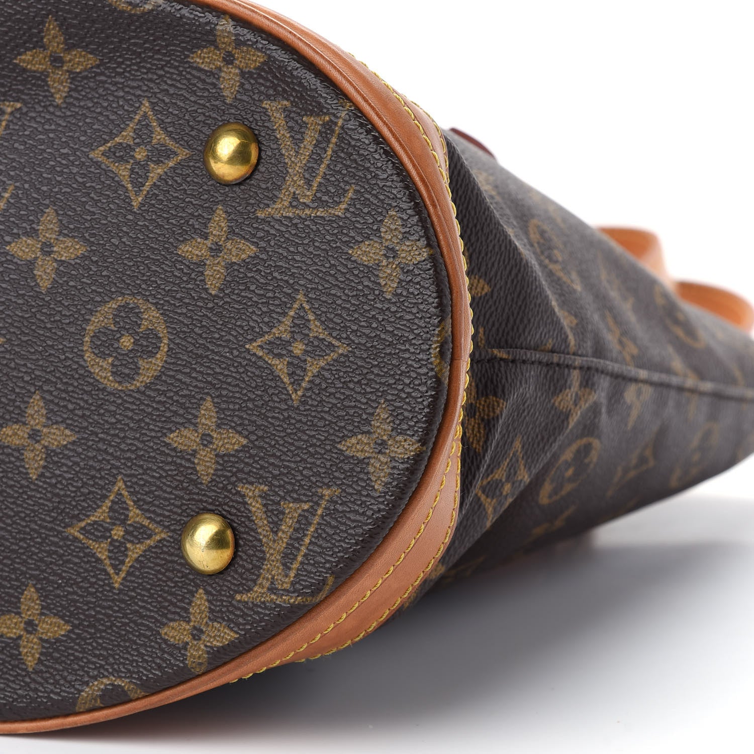 Louis Vuitton Monogram Petit Bucket 23 8 of 11