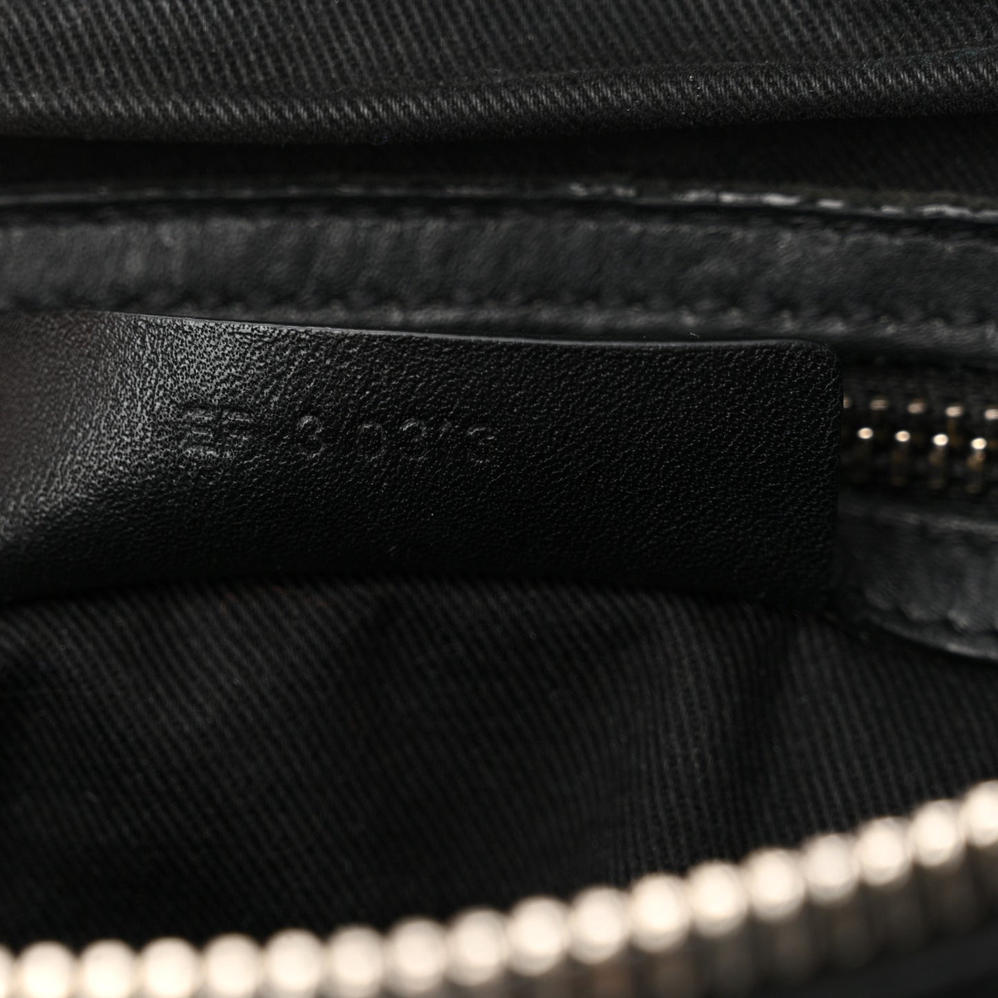 Sugar Goatskin Medium Pandora Black