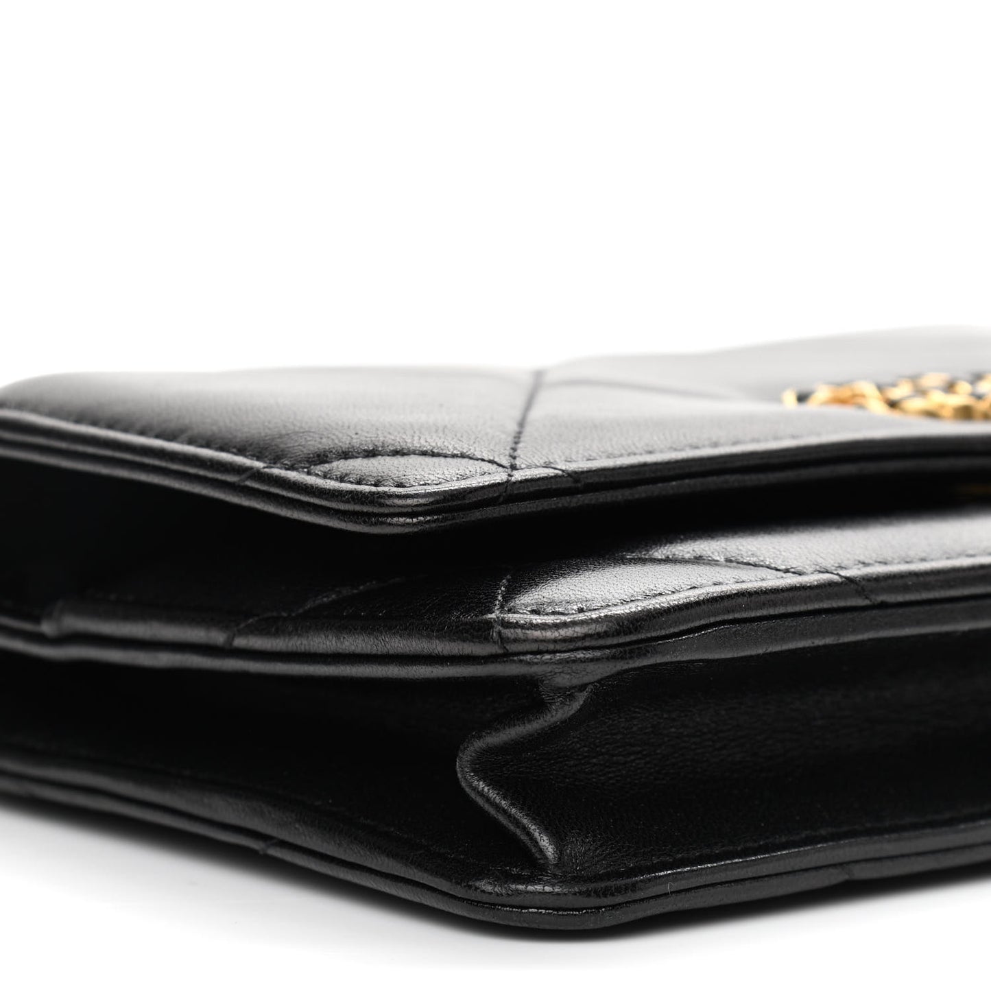 Lambskin Quilted Chanel 19 Wallet On Chain WOC Black