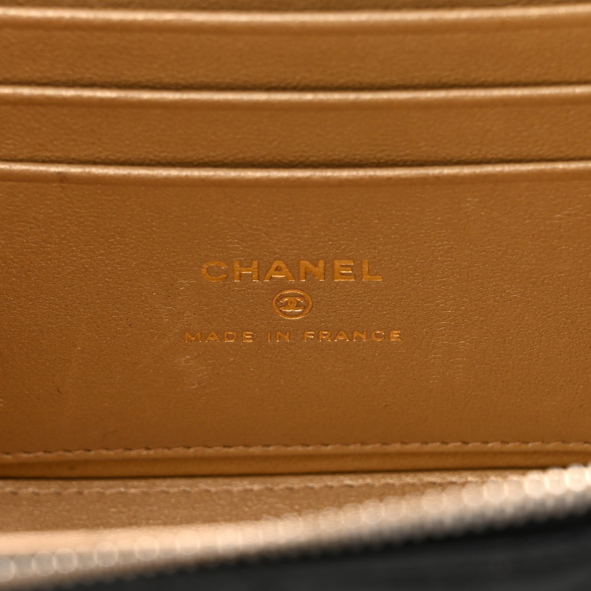 Chanel Lambskin Quilted Pearl Crush Small Vanity Case With Chain Black 8 of 15