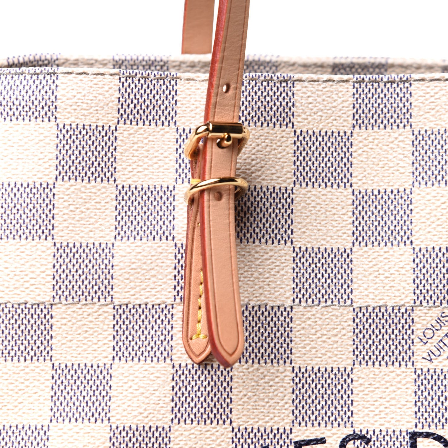 Damier Azur Cabas Adventure MM