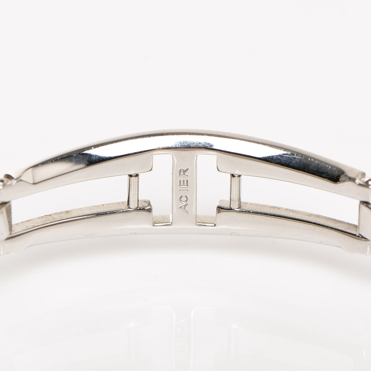 Stainless Steel Diamond 19mm Matelasse Quartz Watch