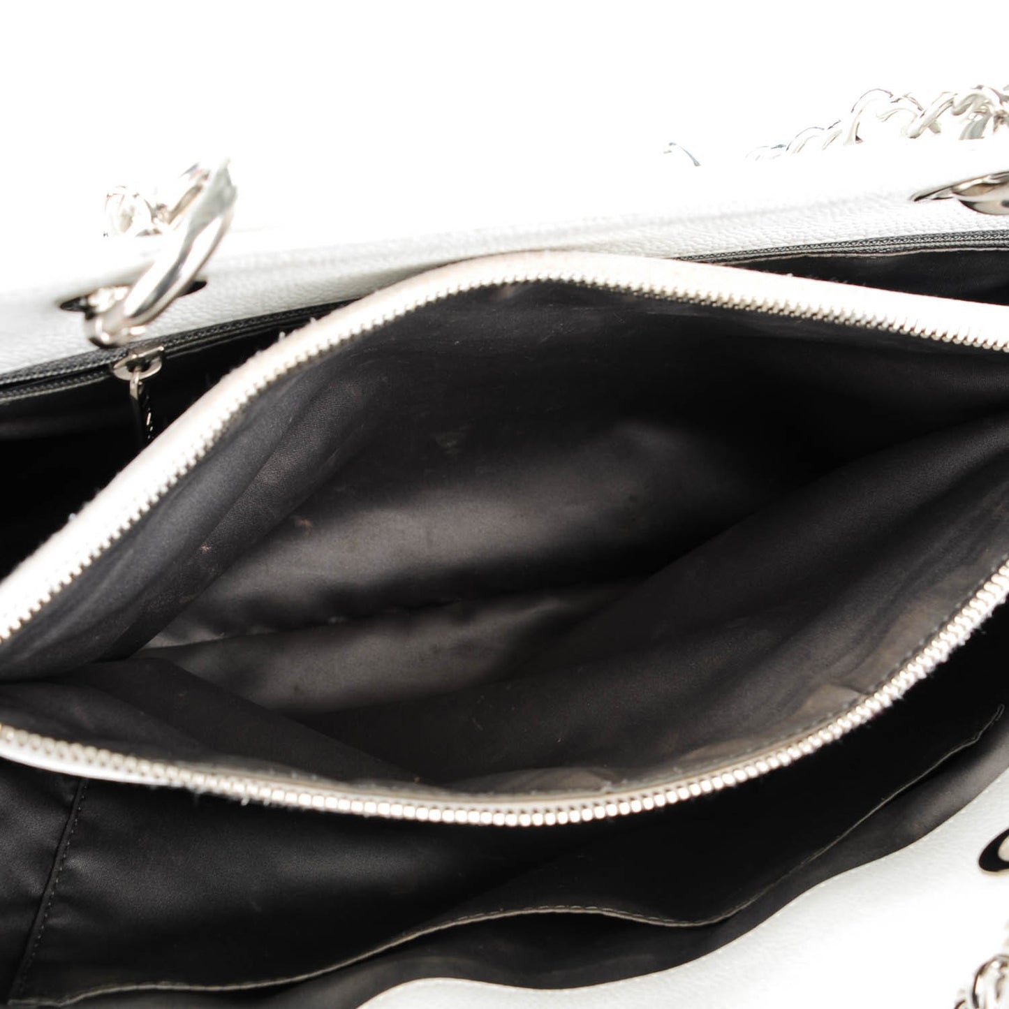 Caviar Quilted Grand Shopping Tote GST White