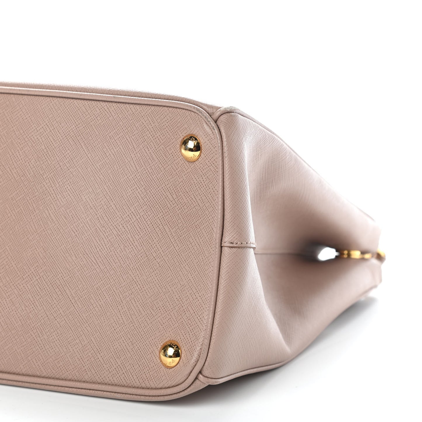 Saffiano Medium Galleria Double Zip Tote Cammeo