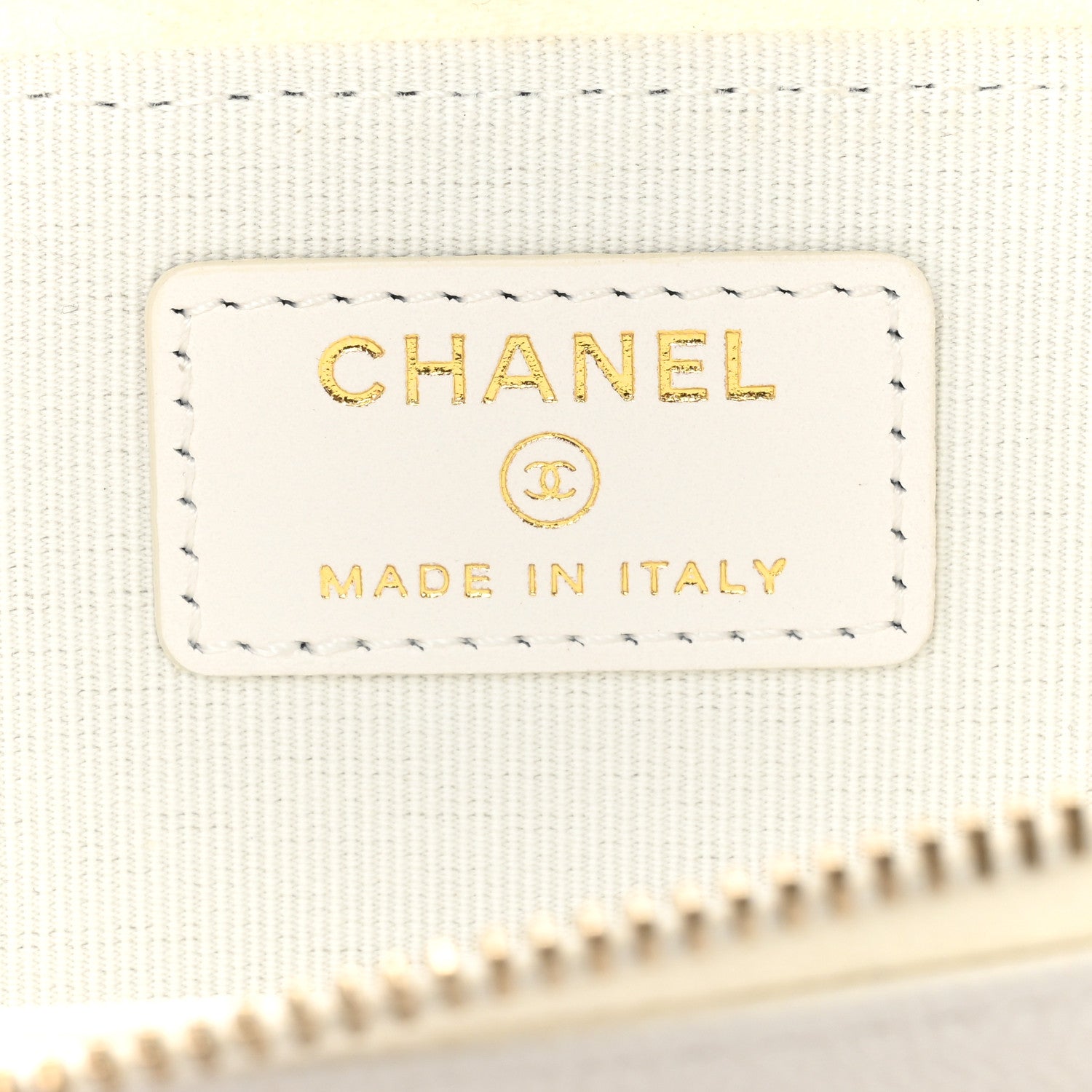 Chanel Caviar Quilted CC Zip Around Card Holder White 7 of 12