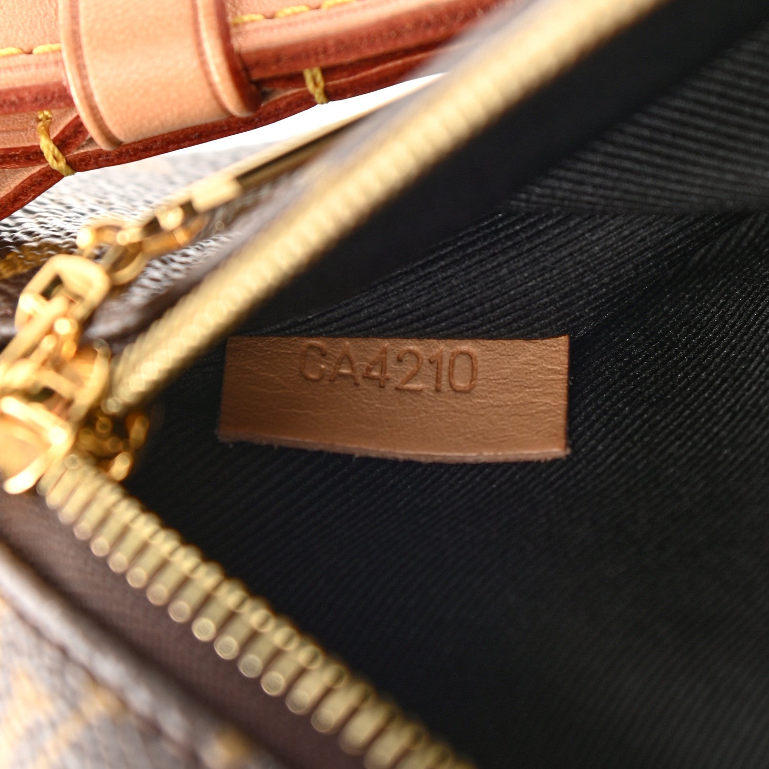 Louis Vuitton Monogram Bumbag 7 of 10