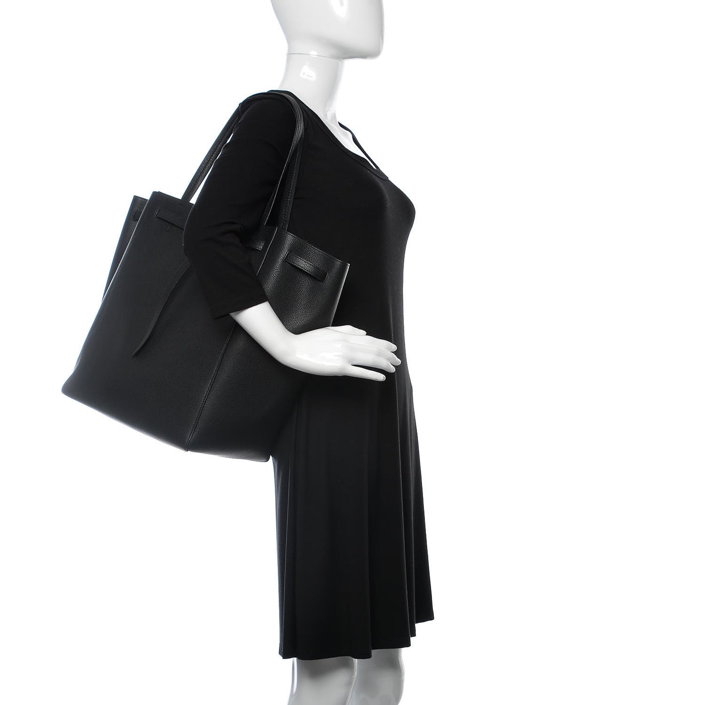 Soft Grained Calfskin Medium Belt Cabas Phantom Black