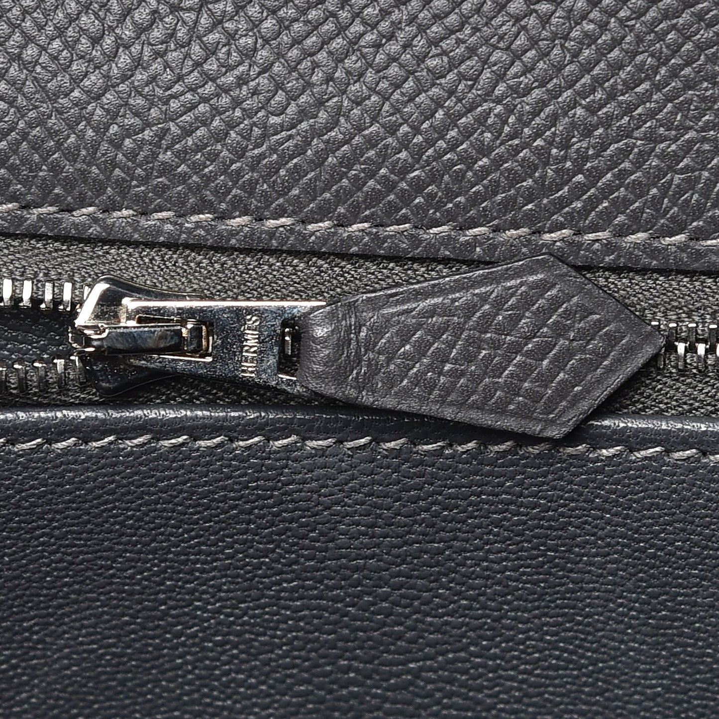 Epsom Kelly Sellier 40 Graphite