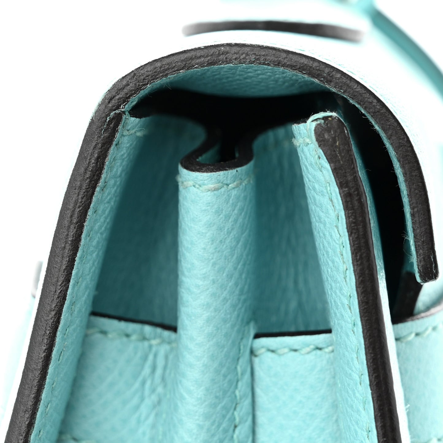 Epsom Kelly Sellier 35 Bleu Atoll
