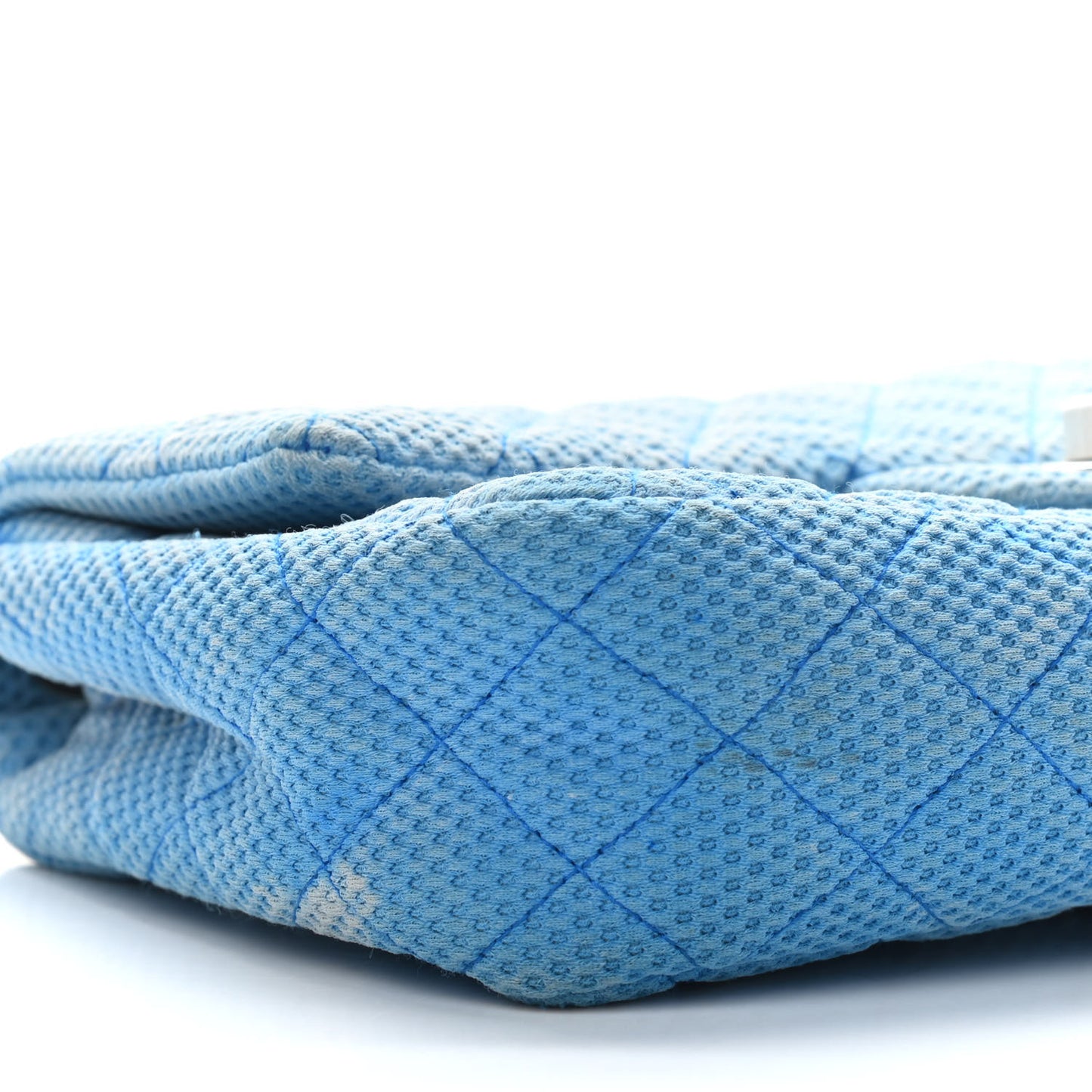 Neoprene Quilted Medium Single Flap Blue