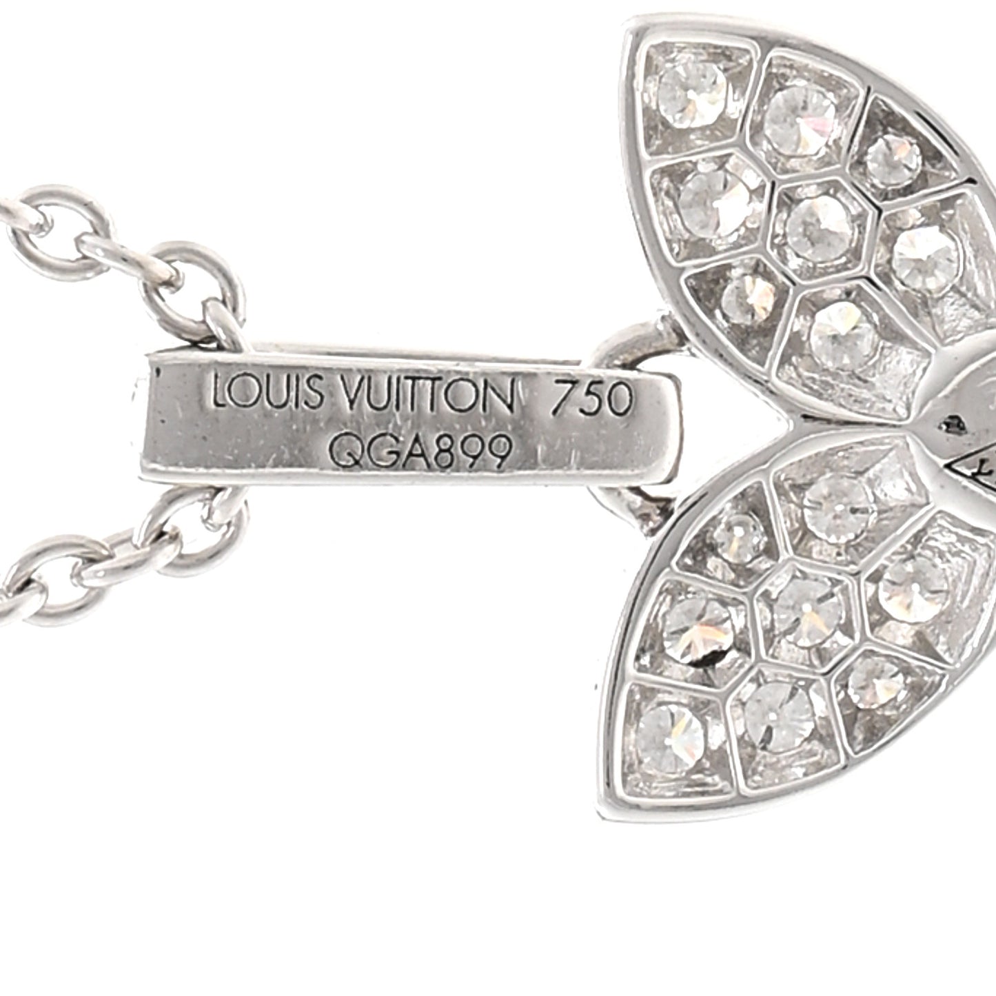 18K White Gold Diamond Flower Pendant Necklace