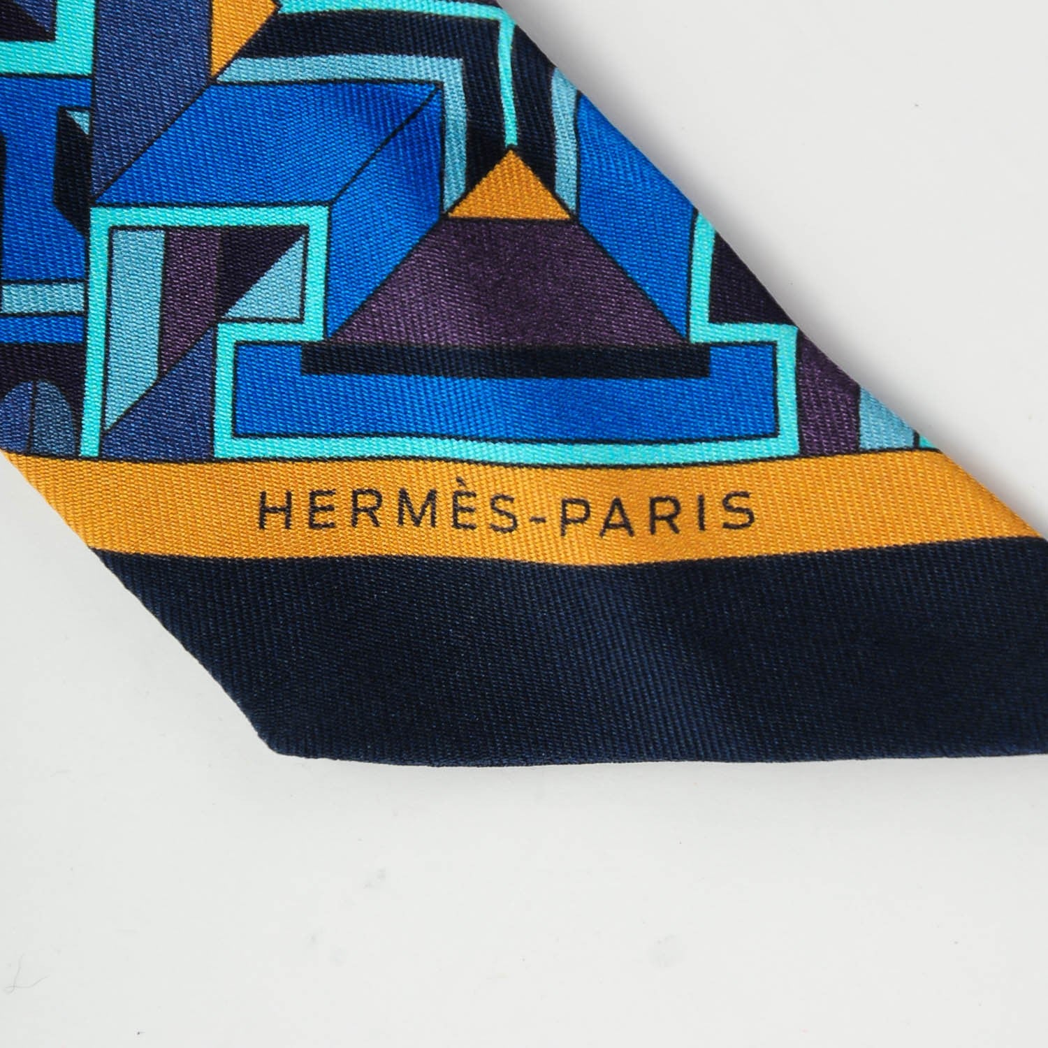 Hermes Silk Le Fil d'Ariane Twilly 5 of 5