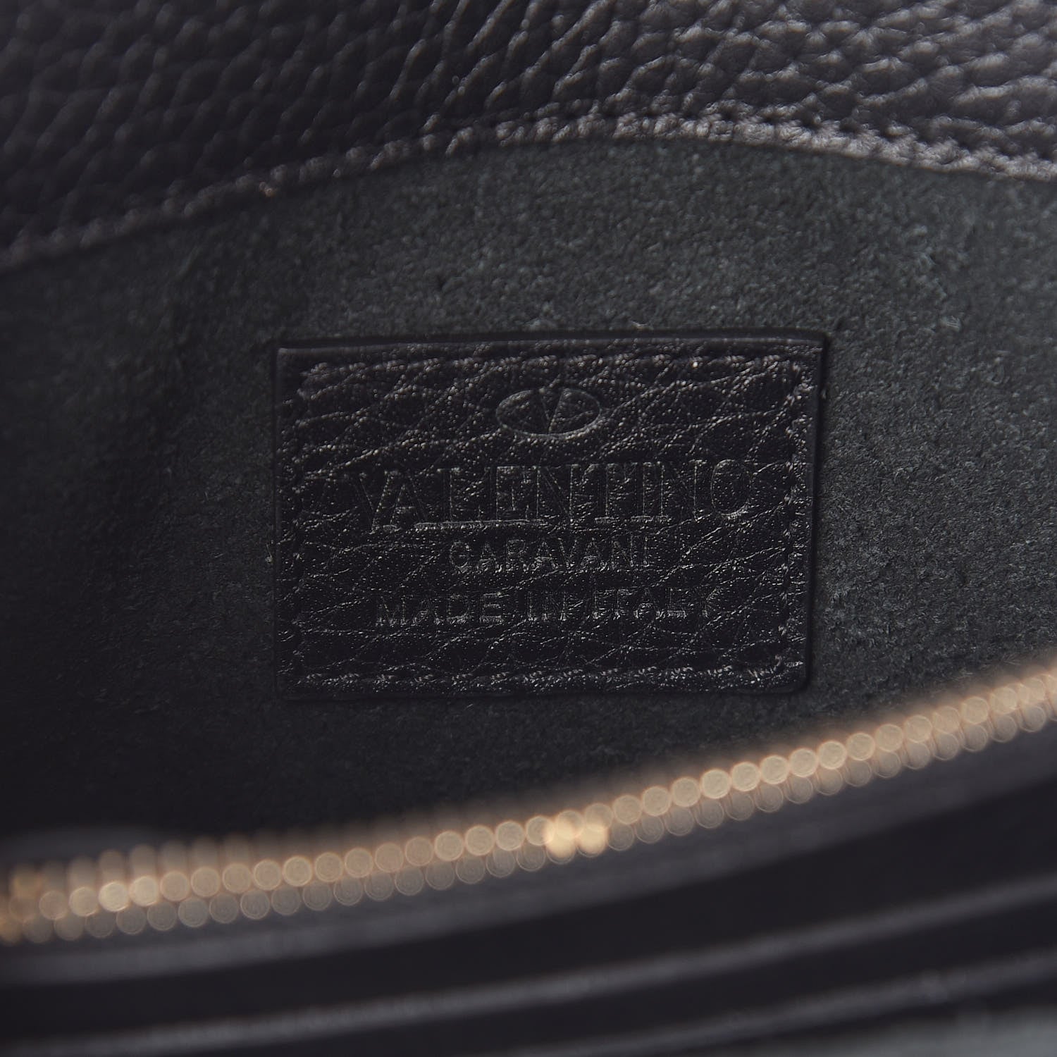 Valentino Garavani Pebbled Calfskin Rockstud Wallet on Chain Black 6 of 9