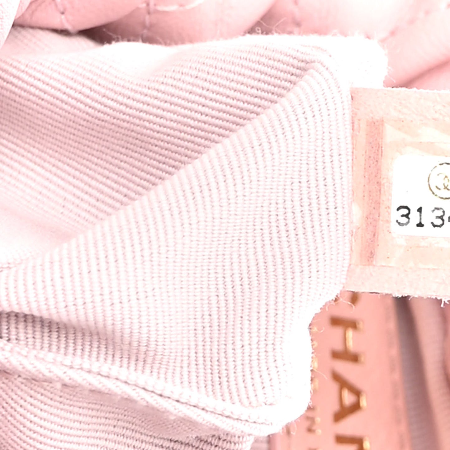 Calfskin Quilted Pearl Mini About Pearls Drawstring Bucket Light Pink