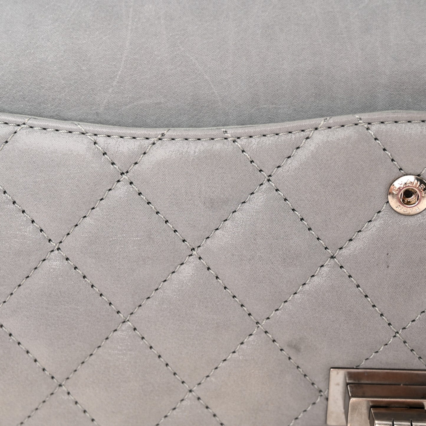 Caviar Iridescent Calfskin Quilted 2.55 Reissue 226 Flap Brown Grey