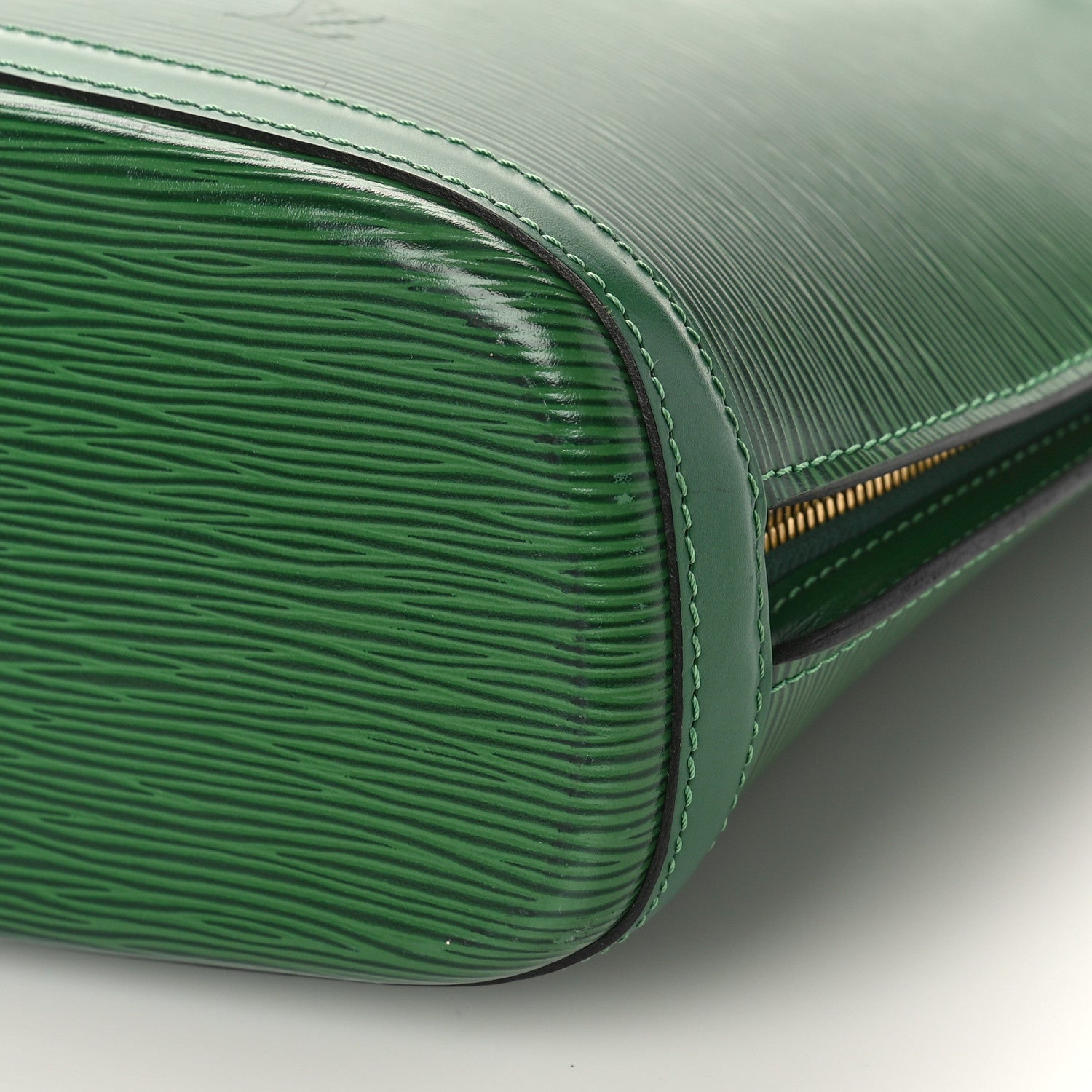 Louis Vuitton Epi Lussac Borneo 9 of 9