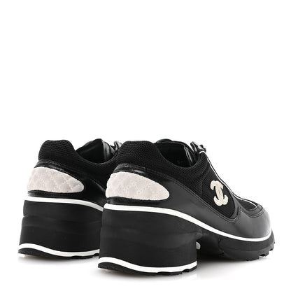 Chanel Mixed Fibers Suede Shiny Calfskin Womens CC Sneakers 39.5 Black 5 of 9