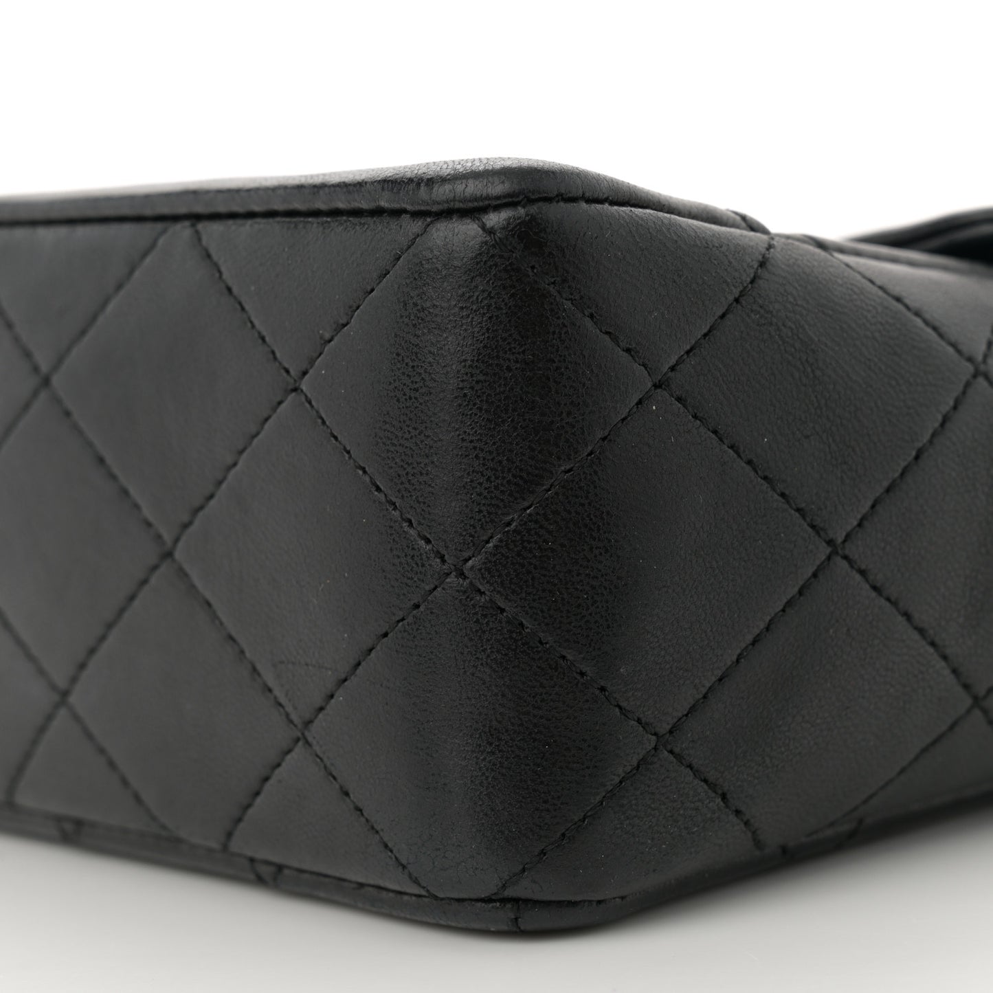 Lambskin Quilted Small Single Flap With Pouch Black