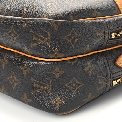 Louis Vuitton Monogram Reporter PM 7 of 12