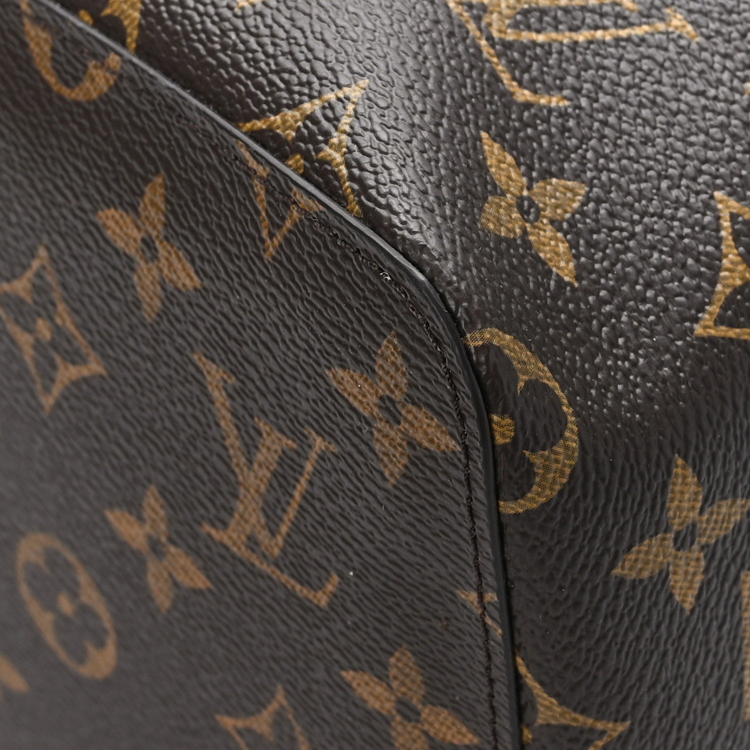 Louis Vuitton Monogram Packing Cube MM 9 of 11