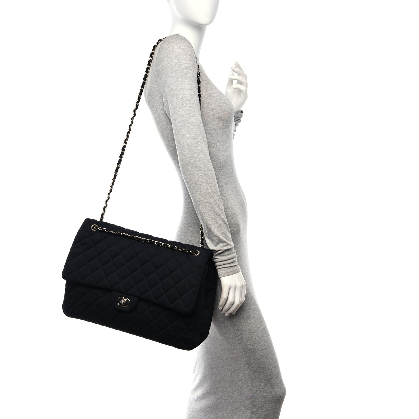 Neoprene Quilted XXL Travel Flap Bag Black