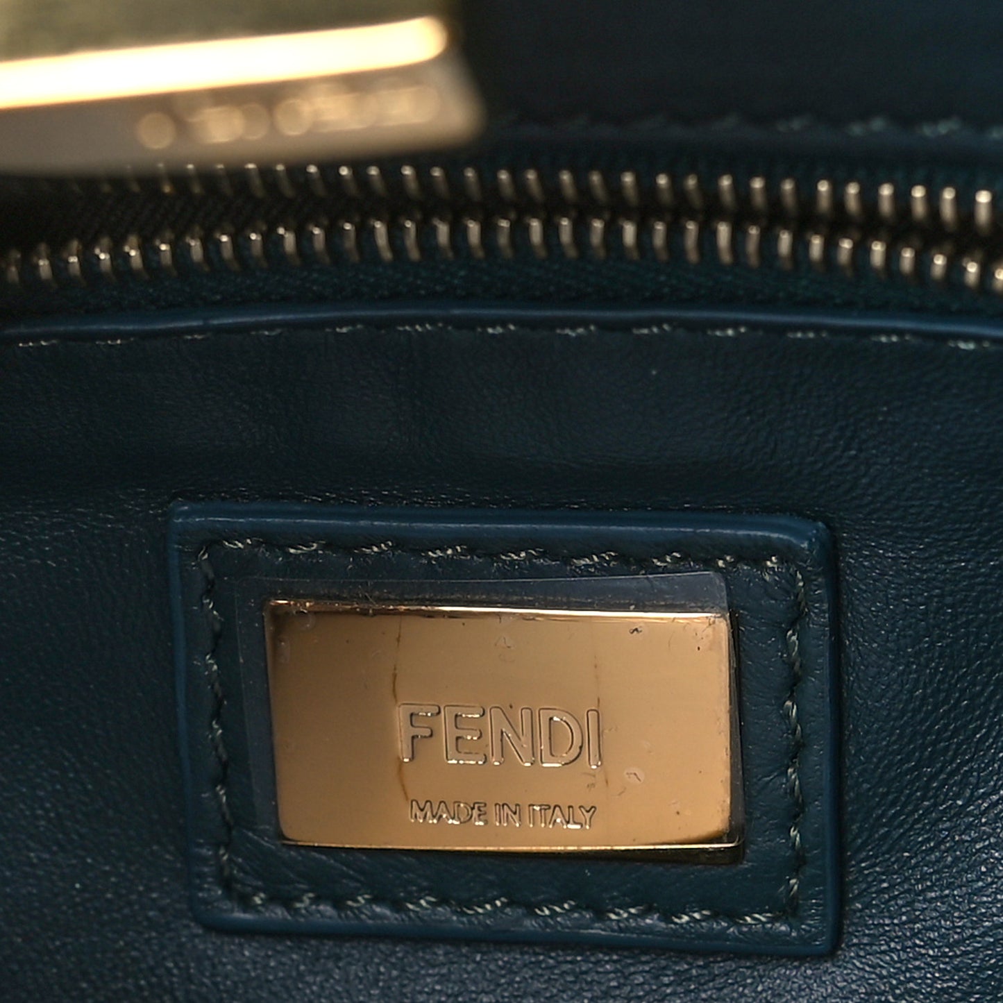 Nappa Mini Peekaboo Iconic Satchel Amazzonia
