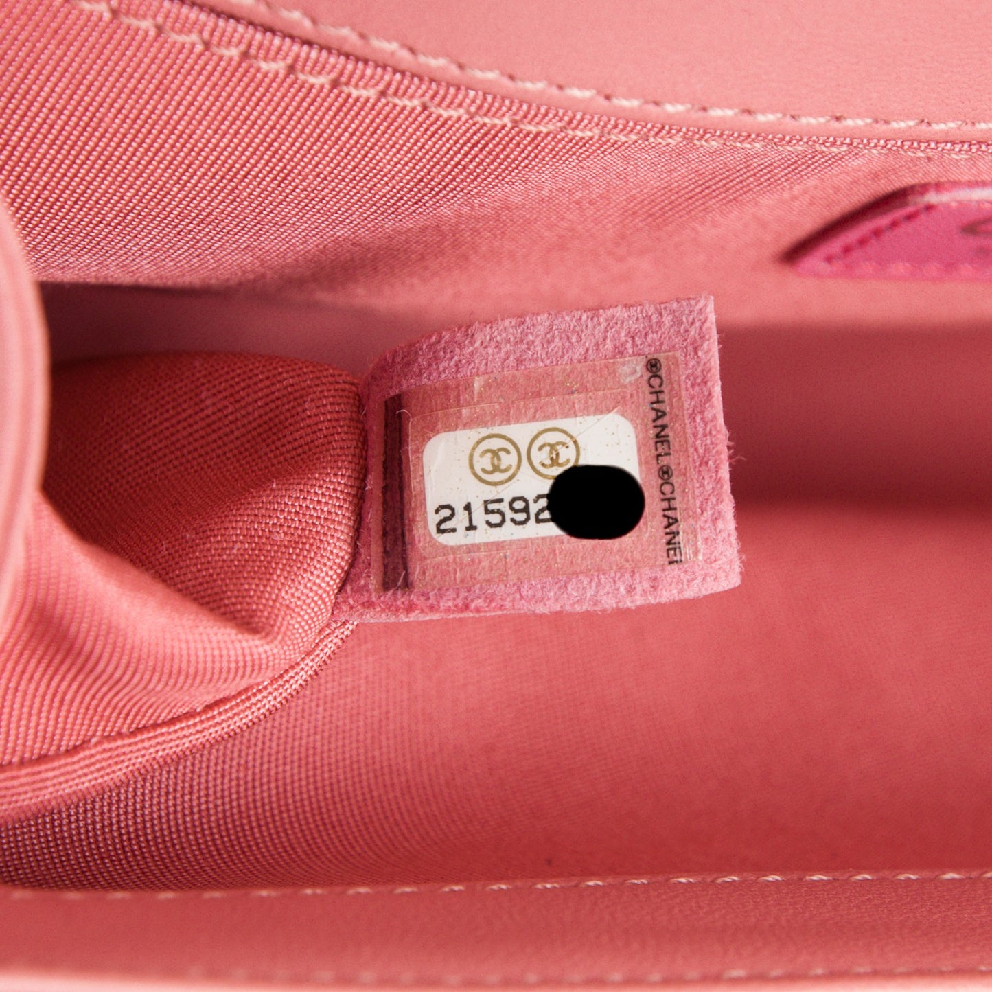Lambskin Quilted Medium Boy Flap Light Pink
