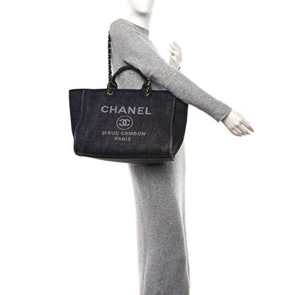 Chanel Woven Straw Raffia Medium Deauville Tote Black 2 of 11